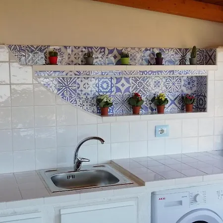 Casa Arcaidu Prázdninový dům Porto Columbu - Perd'E Sali